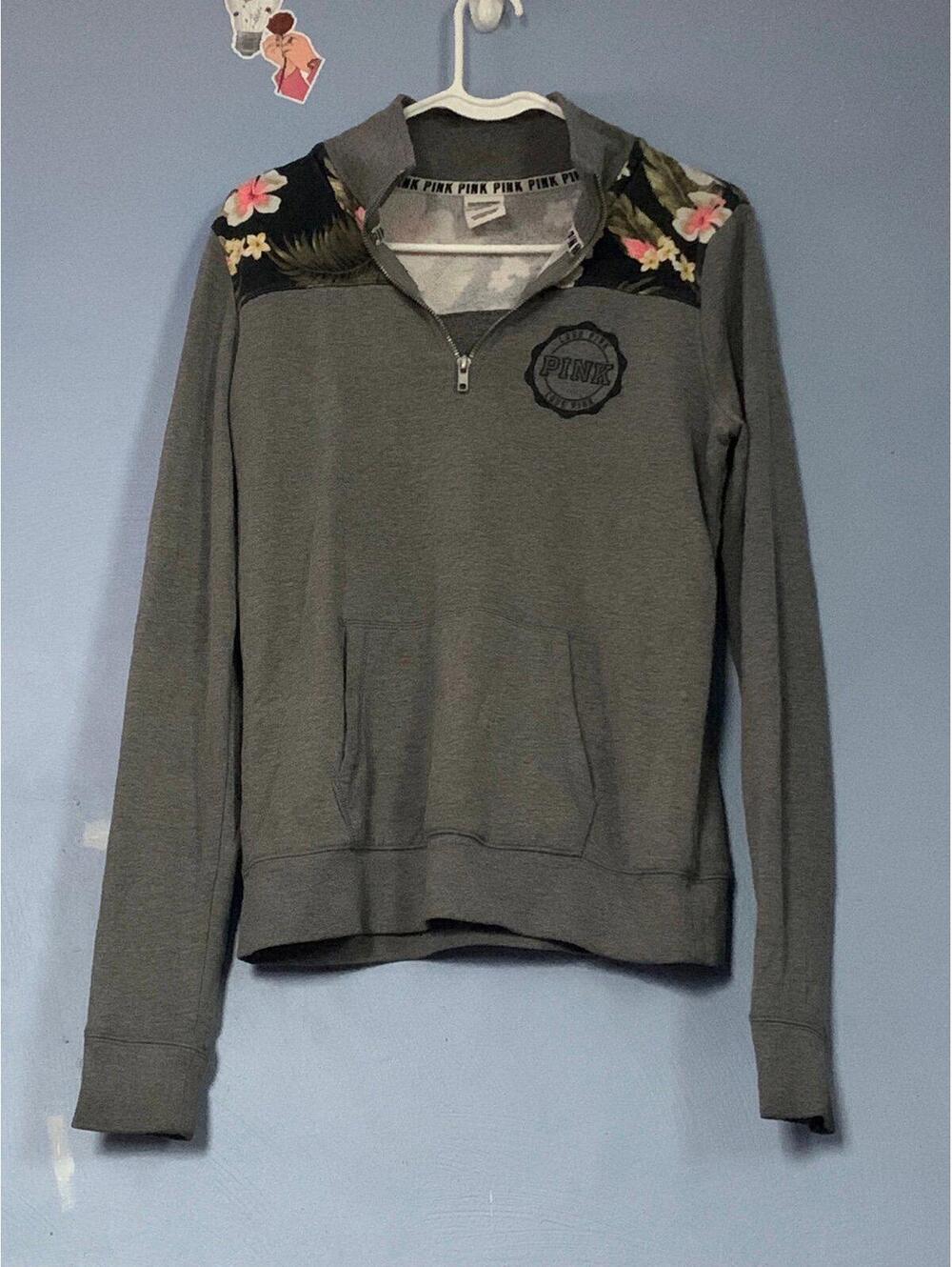 Small PINK Dark Gray Floral 3/4 Quarter Zip Jacket- Small flaw
